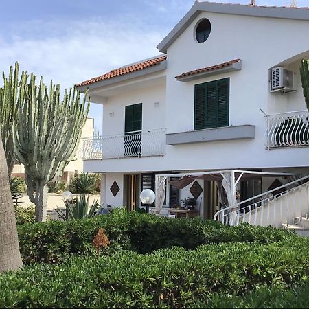 B&B Villa Tania Lido di Noto Luaran gambar