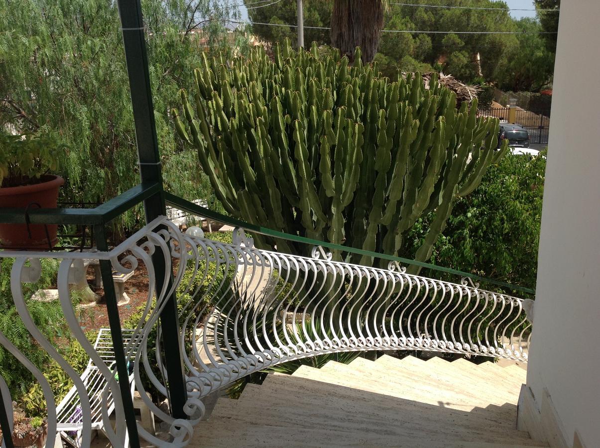B&B Villa Tania Lido di Noto Luaran gambar